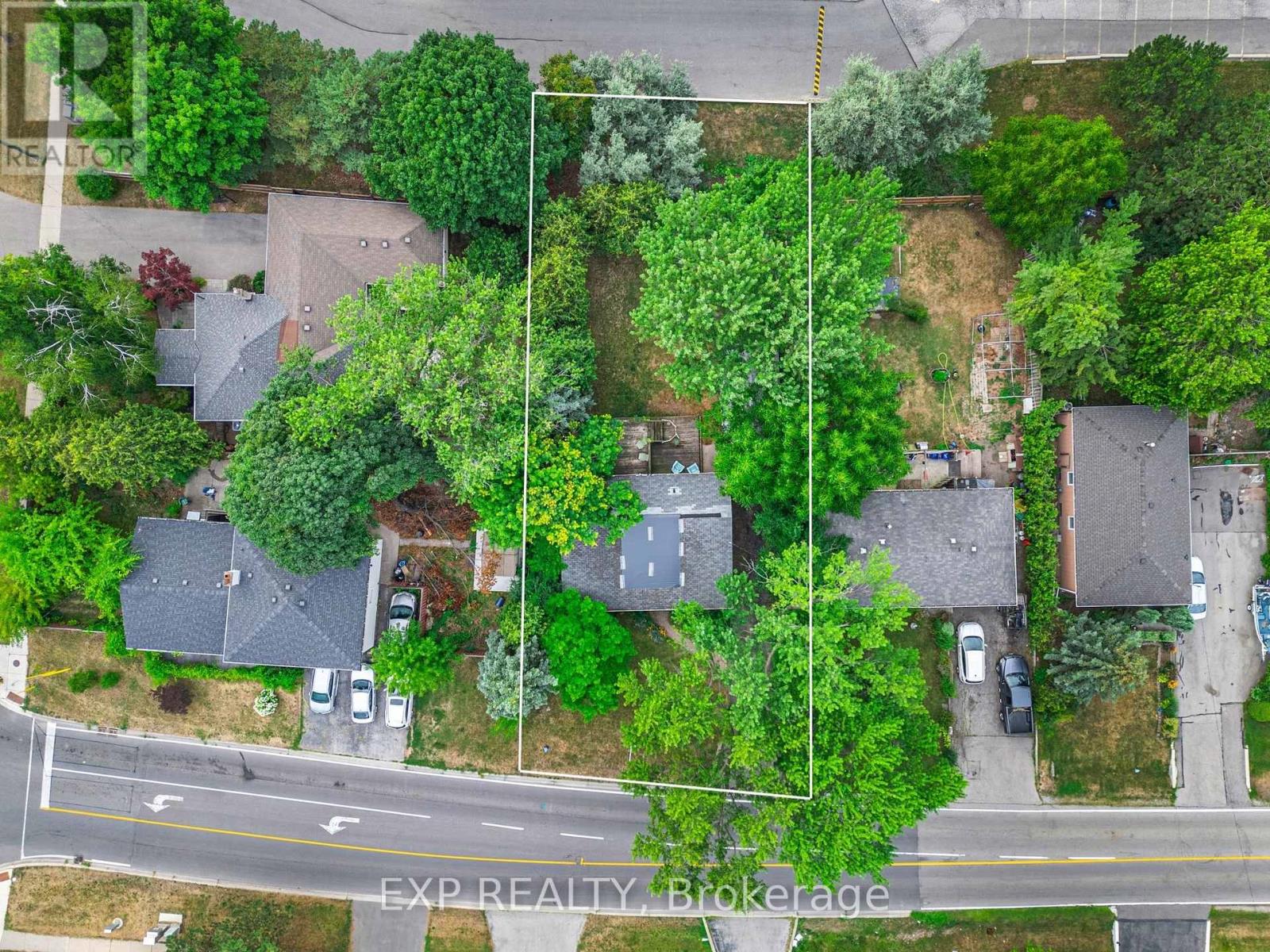Property at 611 PINEGROVE ROAD image 2
