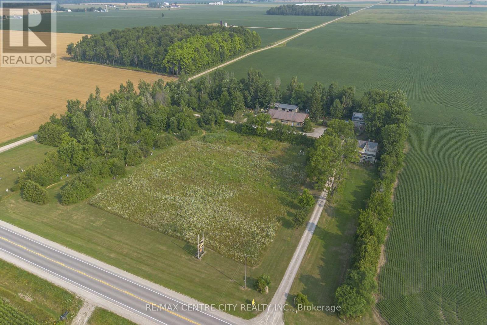 39006 Zurich-Hensall Road, Bluewater, Ontario  N0M 1X0 - Photo 3 - X12337728