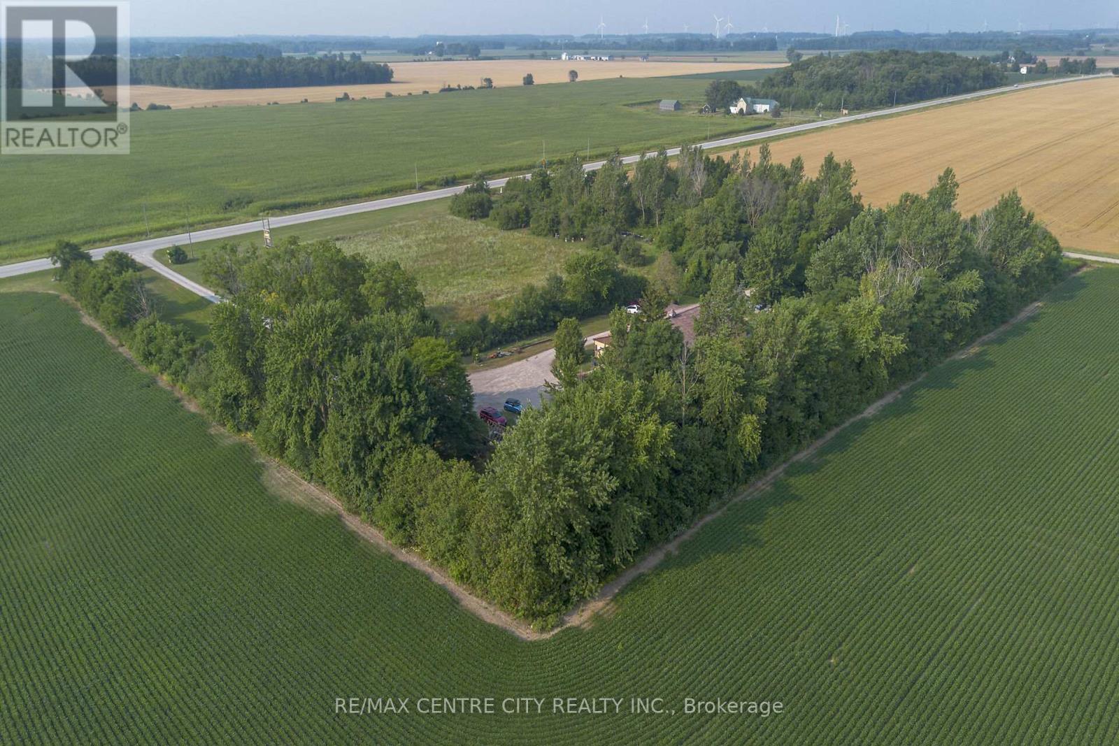 39006 Zurich-Hensall Road, Bluewater, Ontario  N0M 1X0 - Photo 7 - X12337728