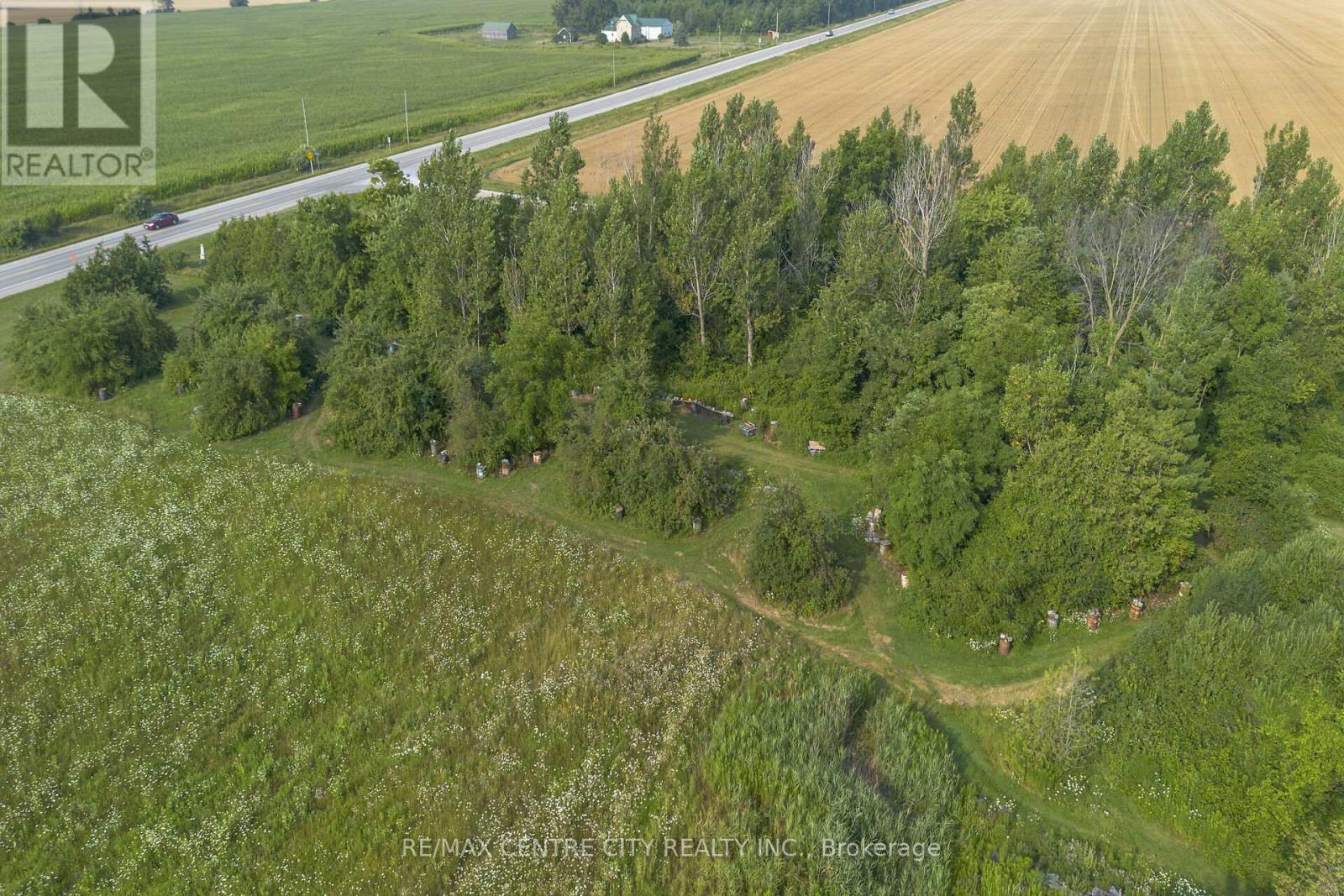 39006 Zurich-Hensall Road, Bluewater, Ontario  N0M 1X0 - Photo 9 - X12337728