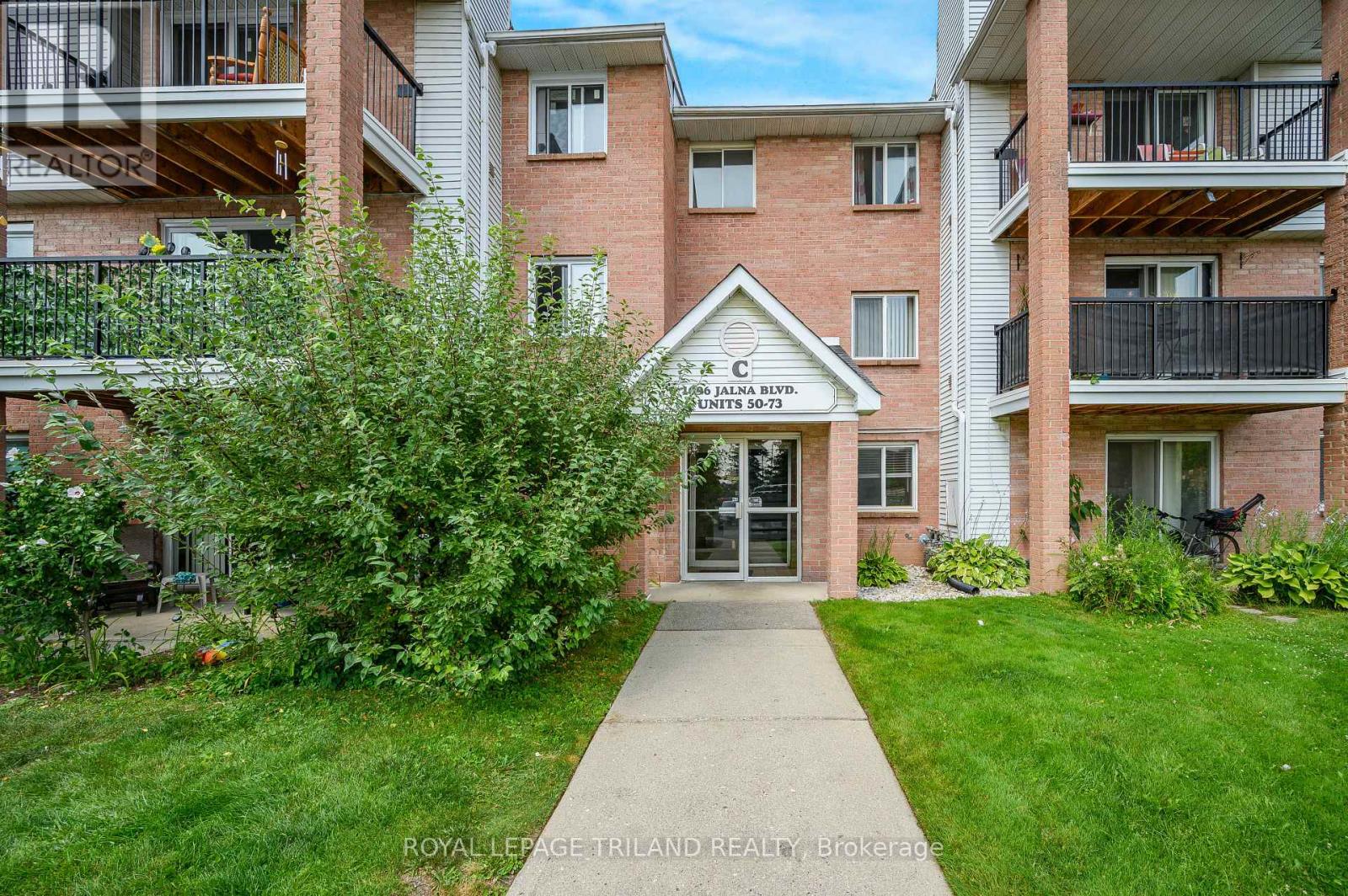 68 - 1096 Jalna Boulevard, London South, Ontario  N6E 2S2 - Photo 1 - X12337780