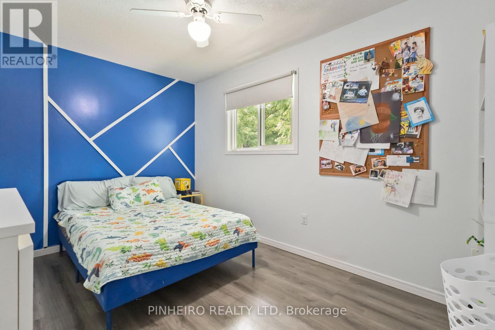 195 Portsmouth Crescent E, London East, Ontario  N5V 4C8 - Photo 15 - X12337789