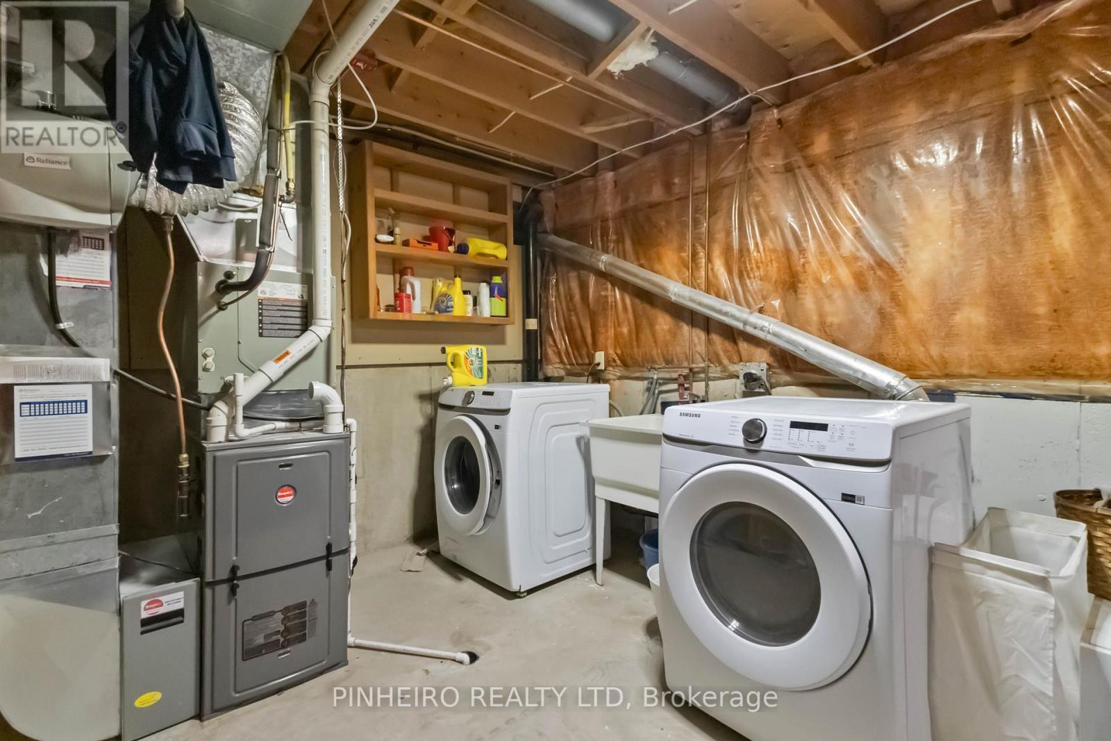 195 Portsmouth Crescent E, London East, Ontario  N5V 4C8 - Photo 23 - X12337789