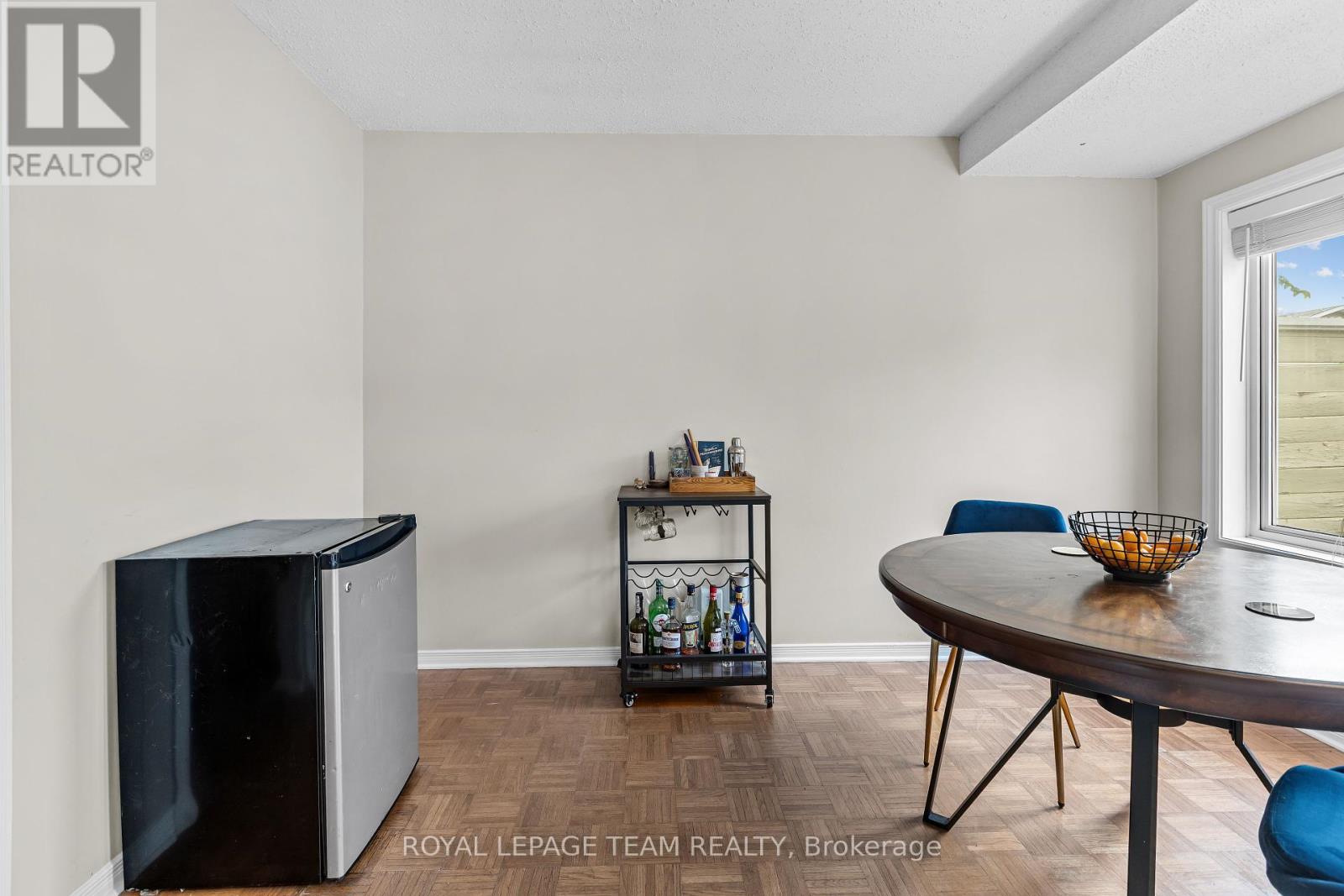 1120 Chimney Hill Way, Ottawa, Ontario  K1J 8Z6 - Photo 22 - X12337746