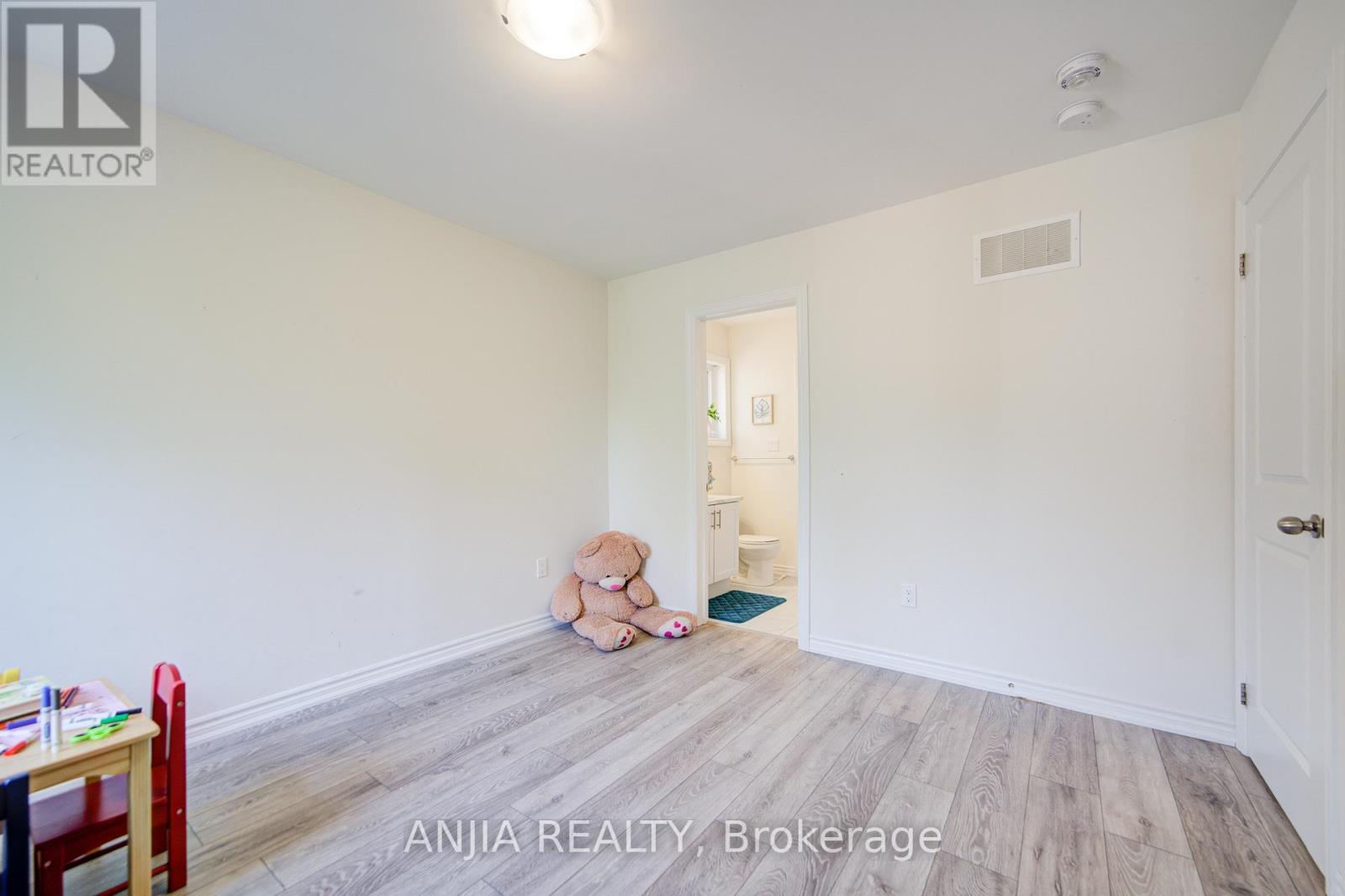 2036 Kurelo Drive, Oshawa, Ontario  L1K 0W7 - Photo 32 - E12337680