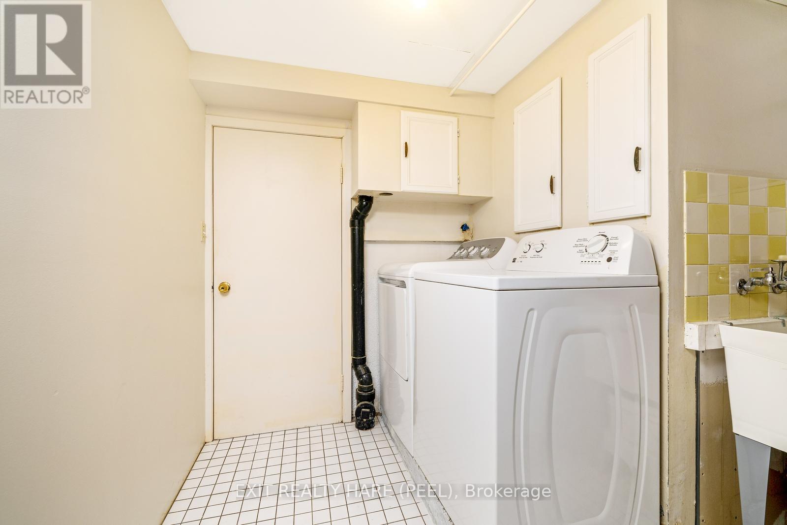 7 Meadowland Gate, Brampton, Ontario  L6W 3N8 - Photo 41 - W12319705