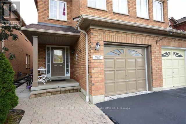 Property at 967 LEDBURY CRESCENT image 2
