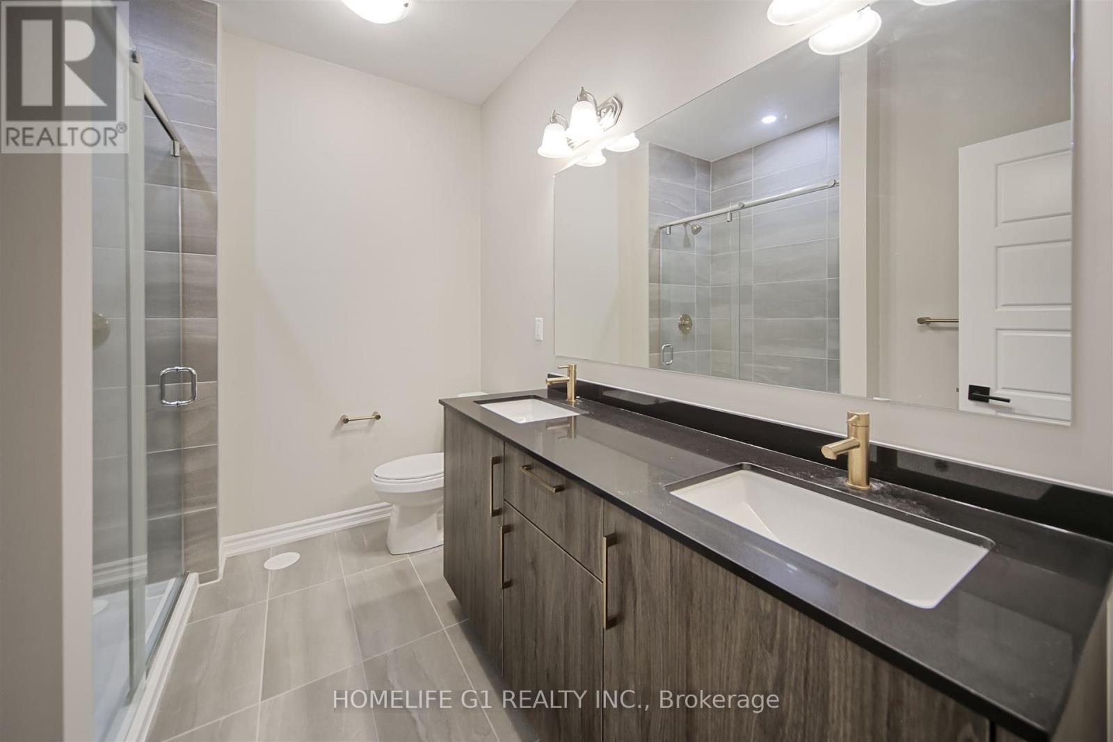 7 Mel Irving Drive, Bradford West Gwillimbury, Ontario  L3Z 4P2 - Photo 27 - N12337689