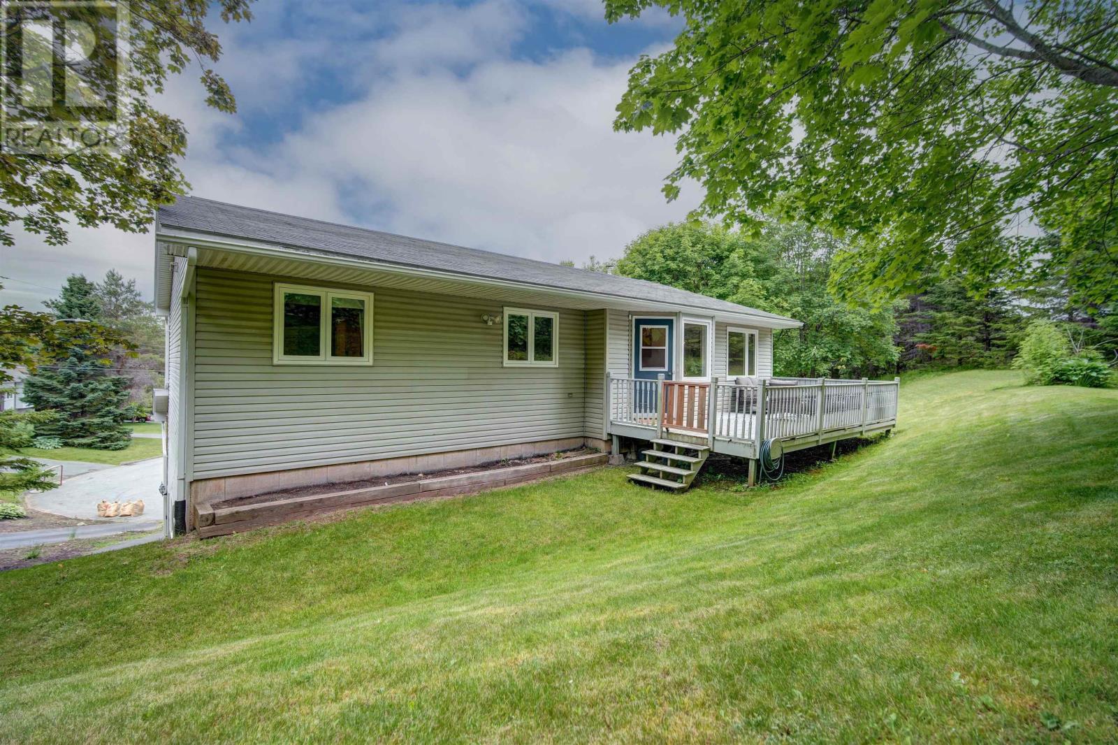 17 Crystal Court, Lower Sackville, Nova Scotia  B4C 3P8 - Photo 13 - 202515444