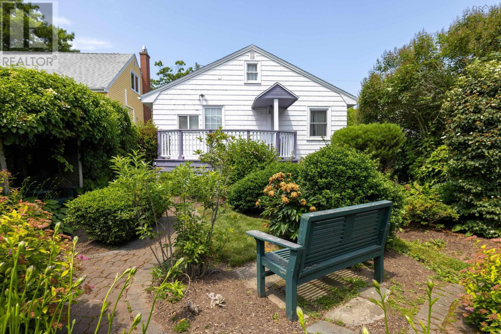 7132 Spruce Street, Halifax, Nova Scotia  B3L 2M5 - Photo 15 - 202517728