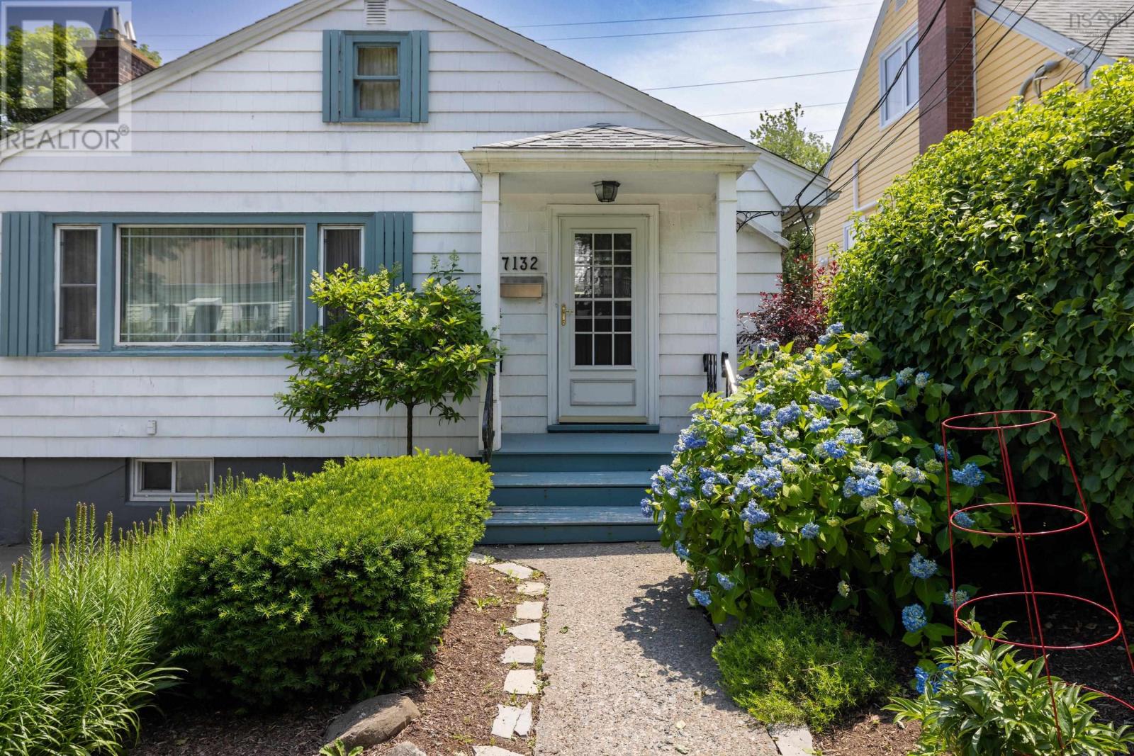 7132 Spruce Street, Halifax, Nova Scotia  B3L 2M5 - Photo 9 - 202517728
