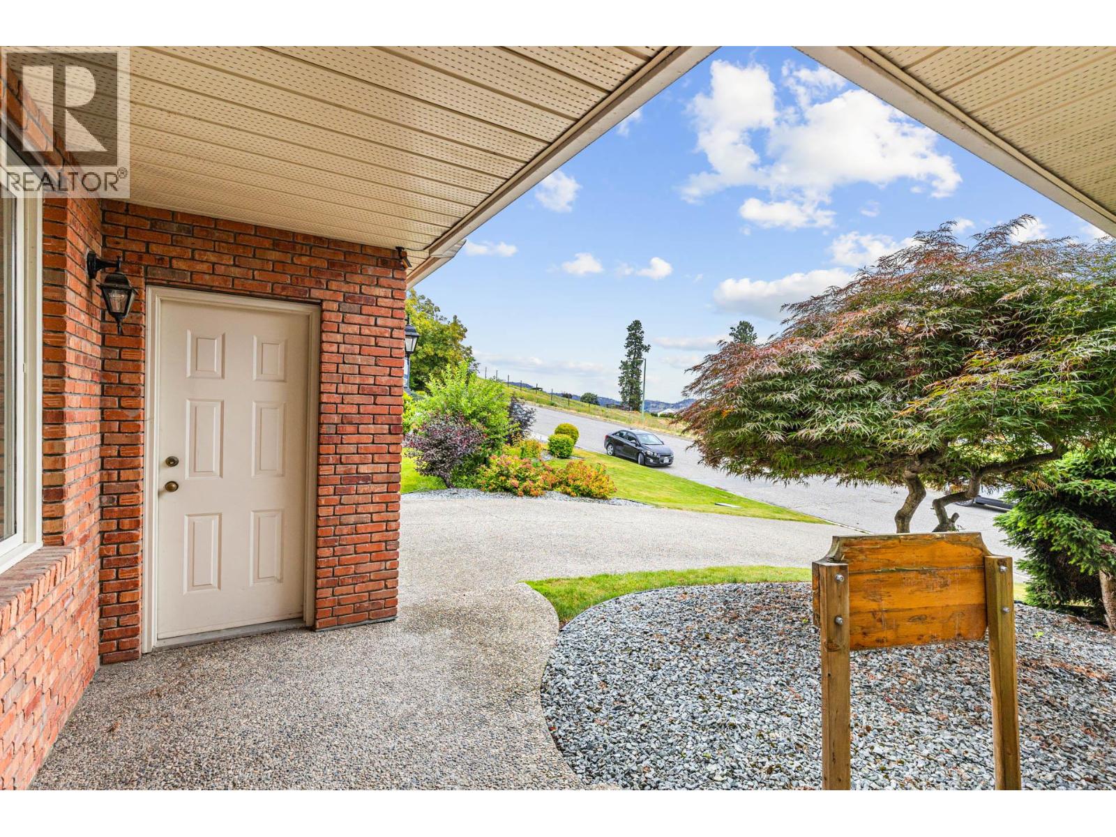 2431 Silver Place Lot# 66, Kelowna, British Columbia  V1V 1M9 - Photo 48 - 10354300