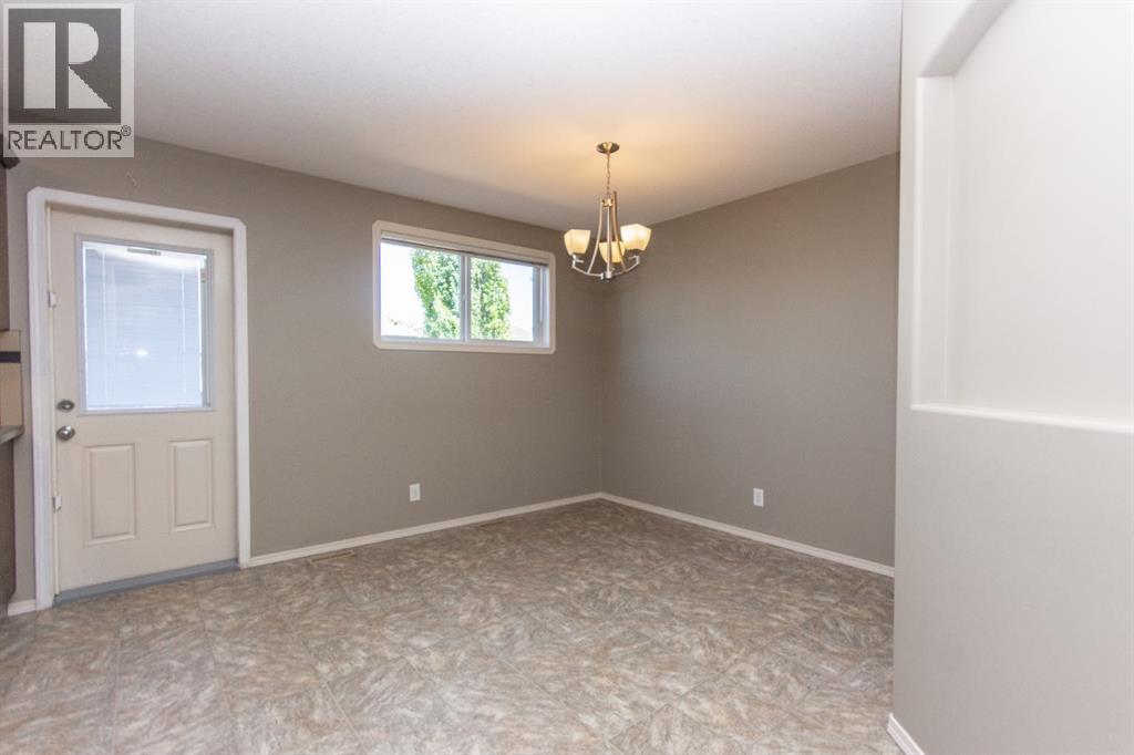 Property at 82 Crossley Street image 5