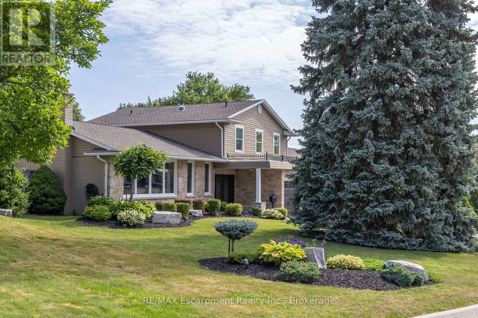 Property at 2119 AGINCOURT CRESCENT image 3