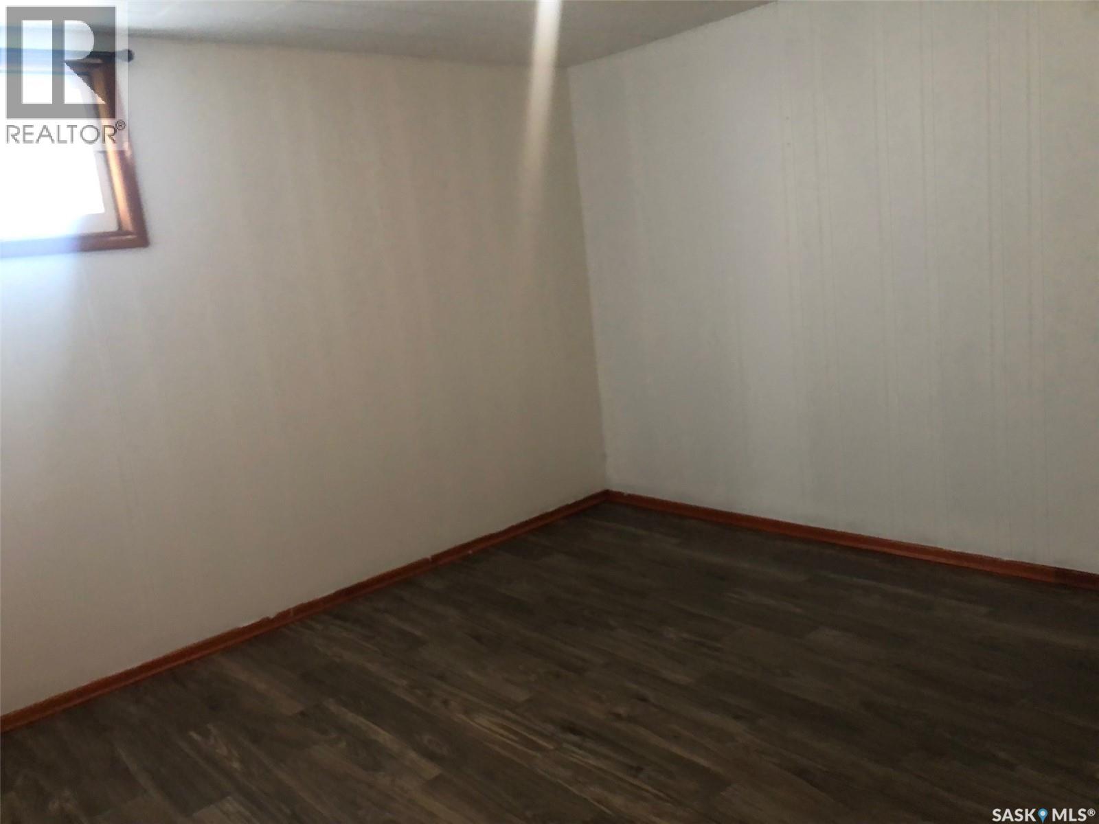 303 Fourth Avenue E, Canora, Saskatchewan  S0A 0L0 - Photo 39 - SK015288
