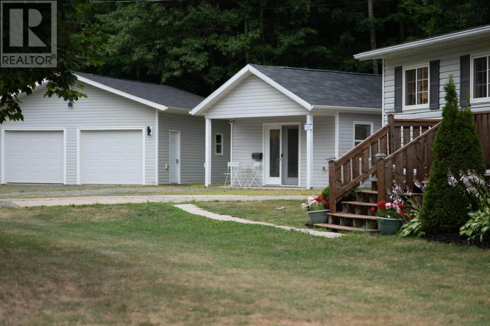 3066 Lovett Road, Coldbrook, Nova Scotia  B4R 1A4 - Photo 4 - 202519589