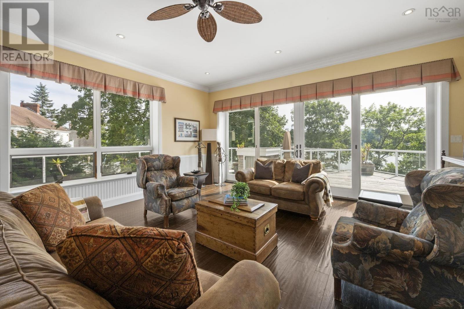 5954 Mcculloch Court, Halifax, Nova Scotia  B3H 4S9 - Photo 22 - 202520225