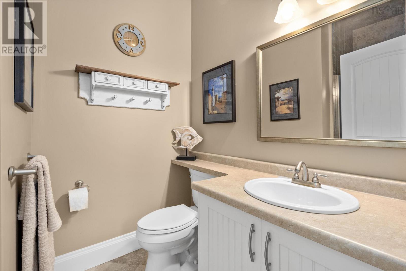 5954 Mcculloch Court, Halifax, Nova Scotia  B3H 4S9 - Photo 43 - 202520225