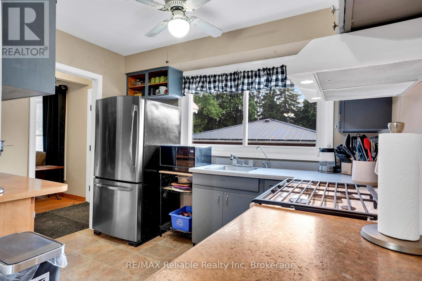 61 East Street, Central Huron, Ontario  N0M 1L0 - Photo 14 - X12330921