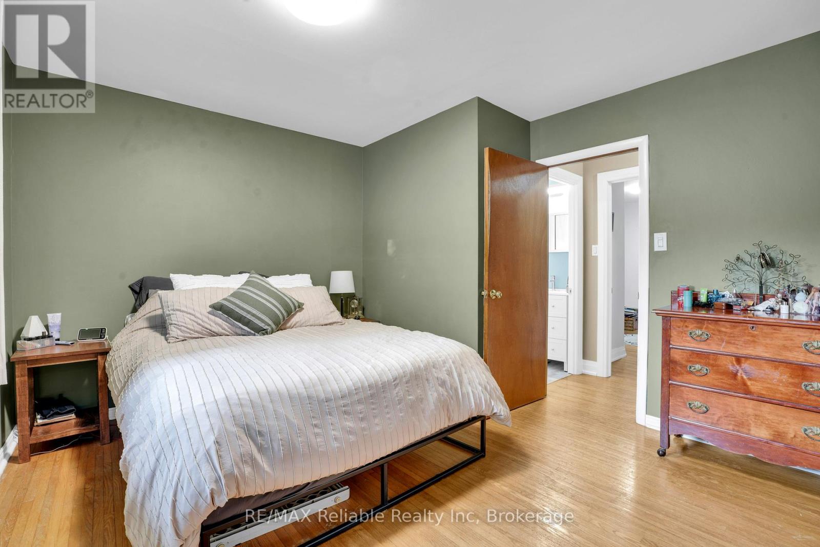 61 East Street, Central Huron, Ontario  N0M 1L0 - Photo 30 - X12330921