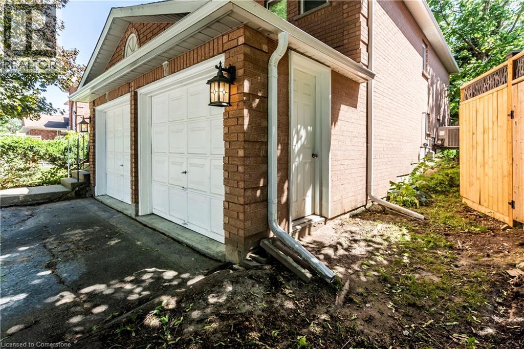 Property at 95 GENERAL Drive image 3