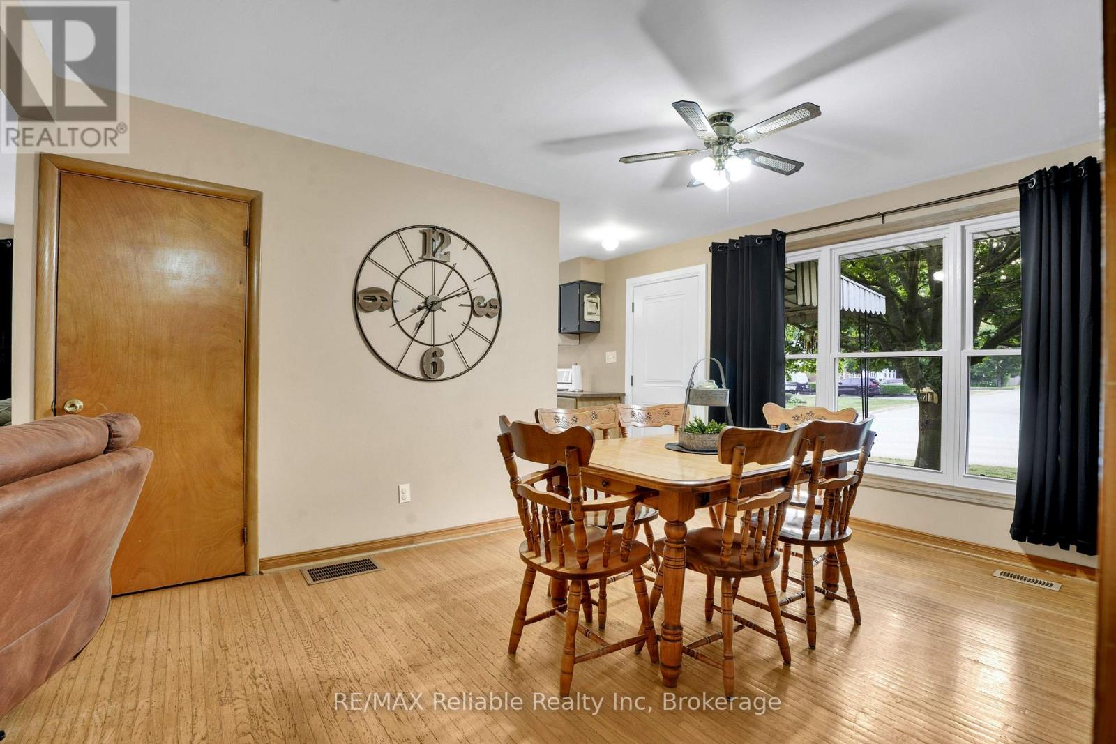 61 East Street, Central Huron, Ontario  N0M 1L0 - Photo 16 - X12330921