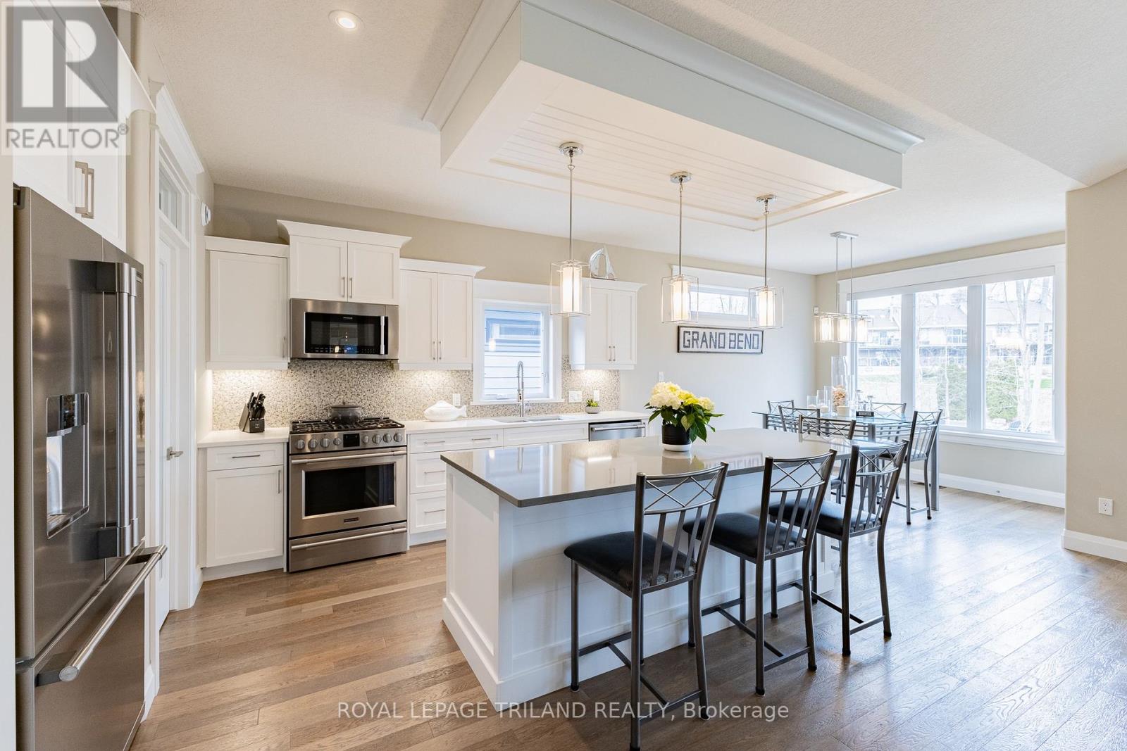 91 Gill Road, Lambton Shores, Ontario  N0M 1T0 - Photo 17 - X12337847