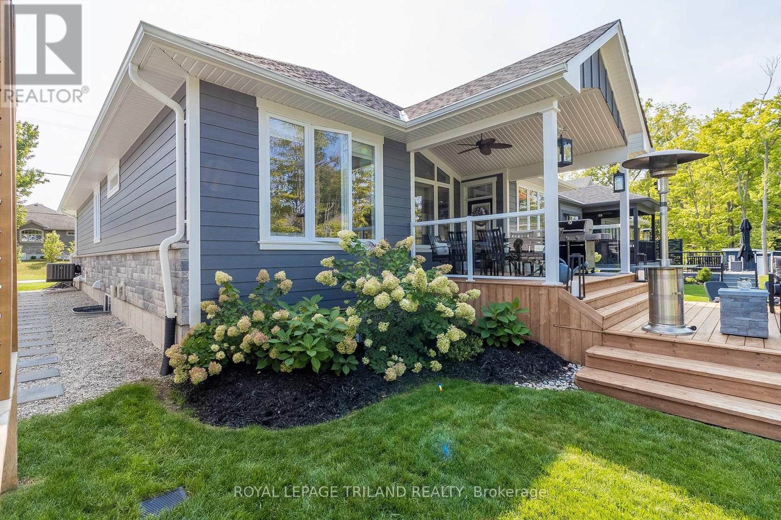 91 Gill Road, Lambton Shores, Ontario  N0M 1T0 - Photo 3 - X12337847