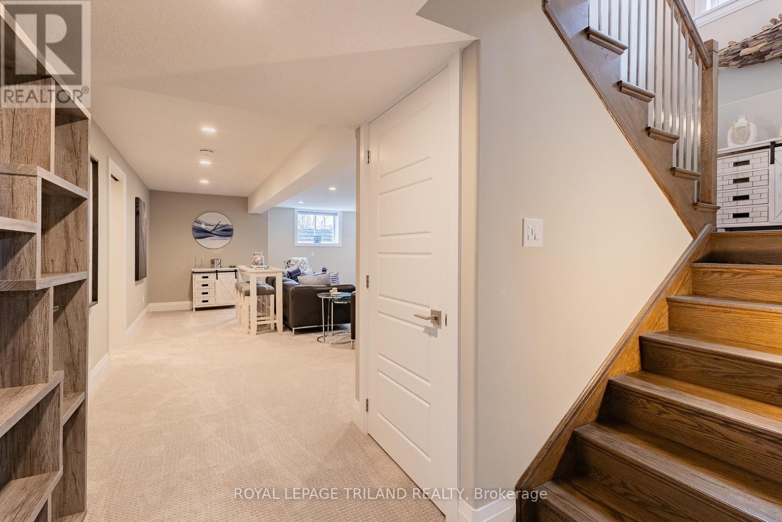 91 Gill Road, Lambton Shores, Ontario  N0M 1T0 - Photo 30 - X12337847