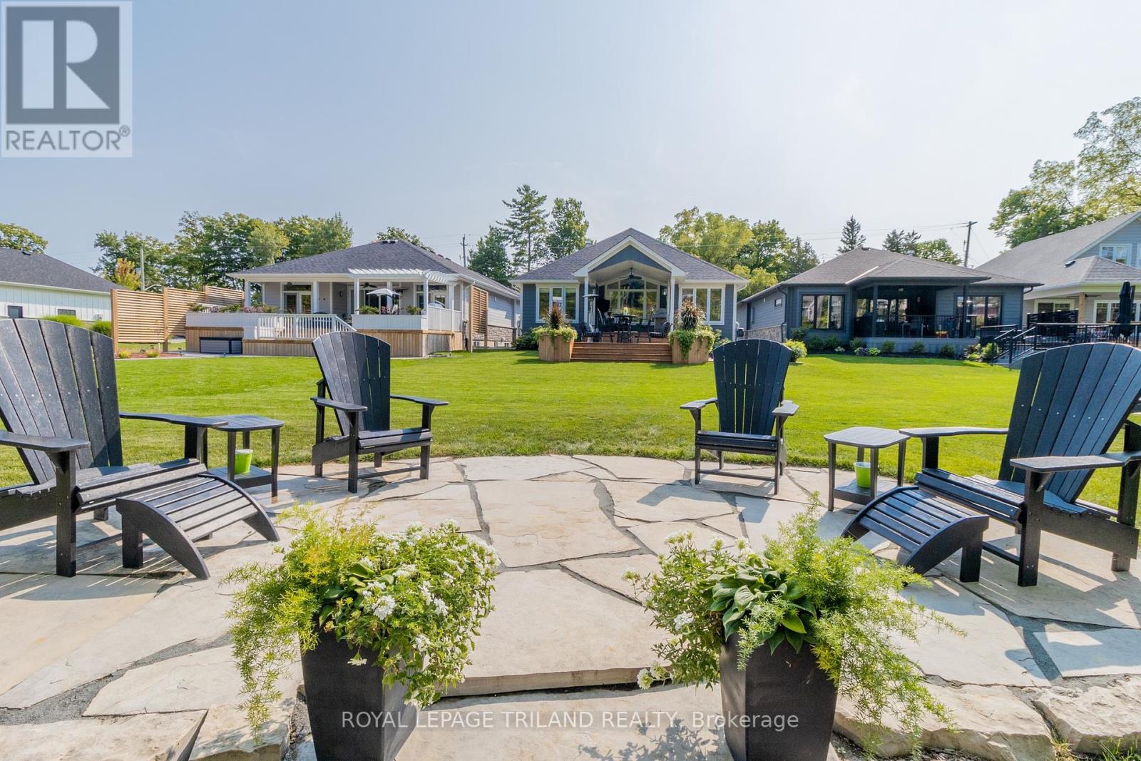 91 Gill Road, Lambton Shores, Ontario  N0M 1T0 - Photo 7 - X12337847
