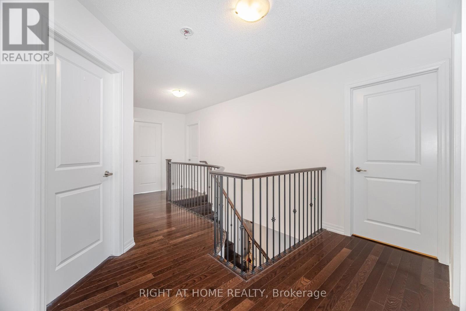 3168 Preserve Drive, Oakville, Ontario  L6M 0V9 - Photo 25 - W12337814