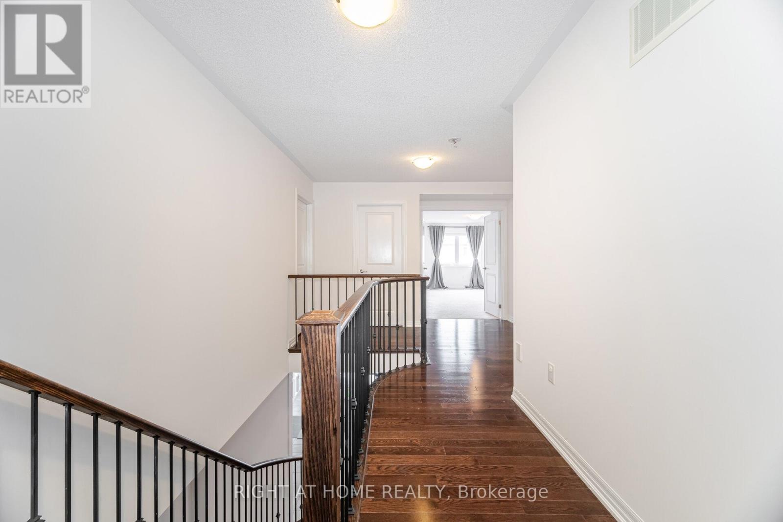 3168 Preserve Drive, Oakville, Ontario  L6M 0V9 - Photo 26 - W12337814