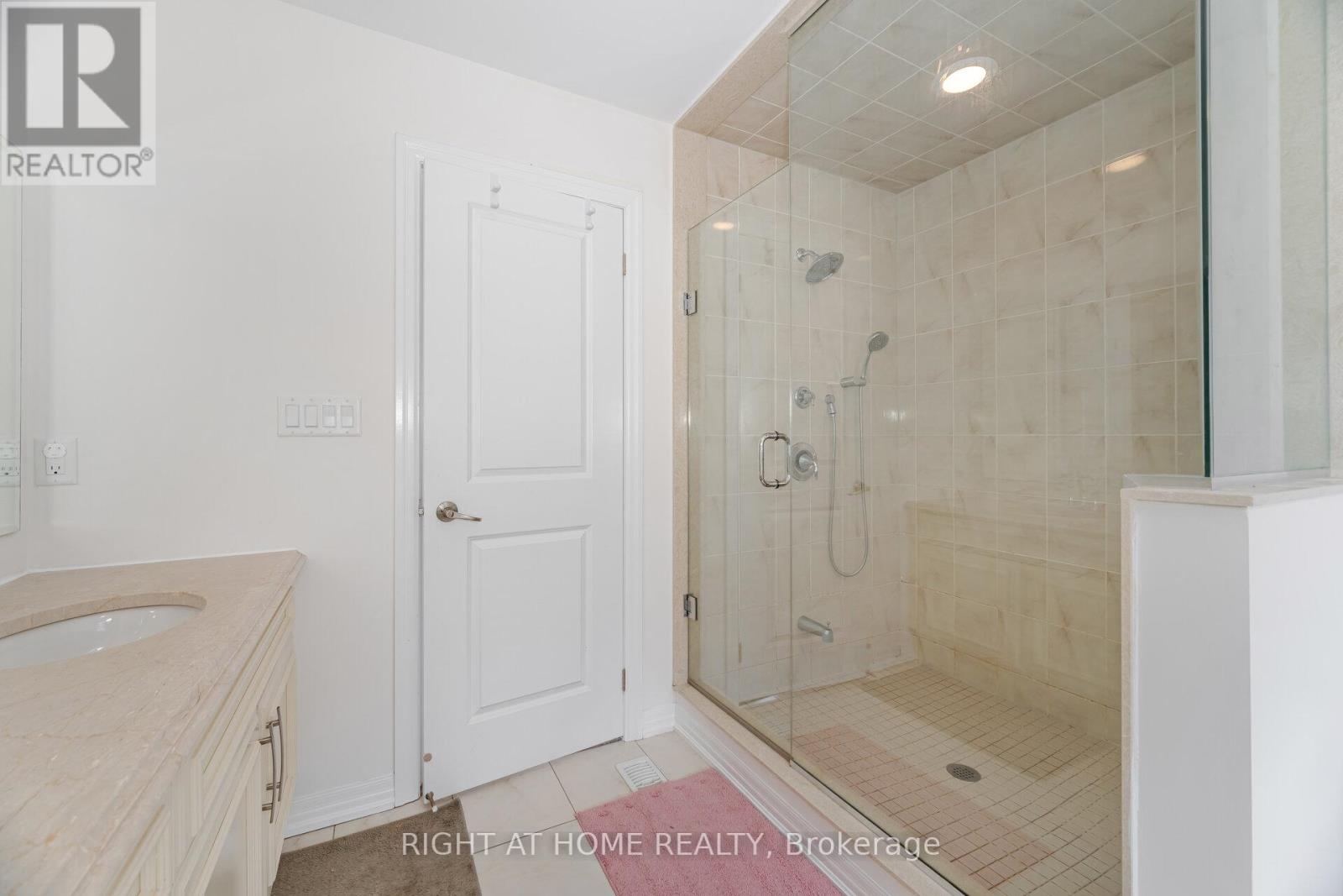 3168 Preserve Drive, Oakville, Ontario  L6M 0V9 - Photo 31 - W12337814