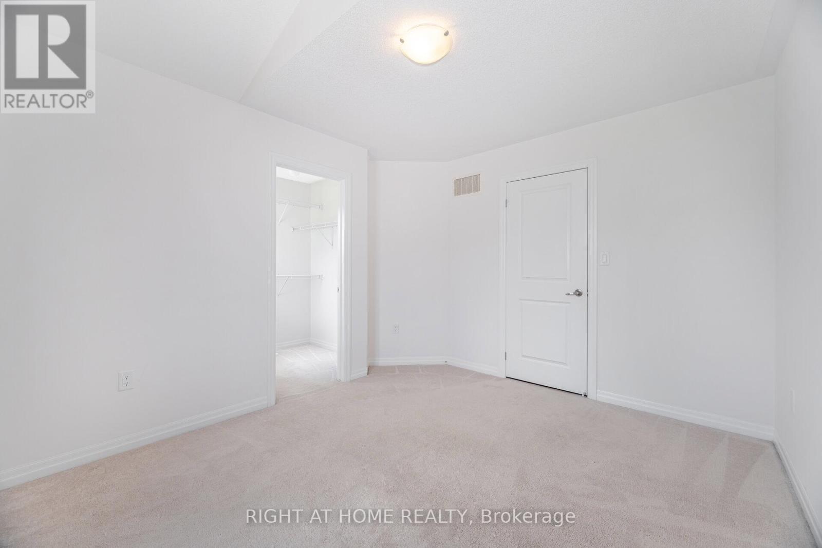 3168 Preserve Drive, Oakville, Ontario  L6M 0V9 - Photo 36 - W12337814