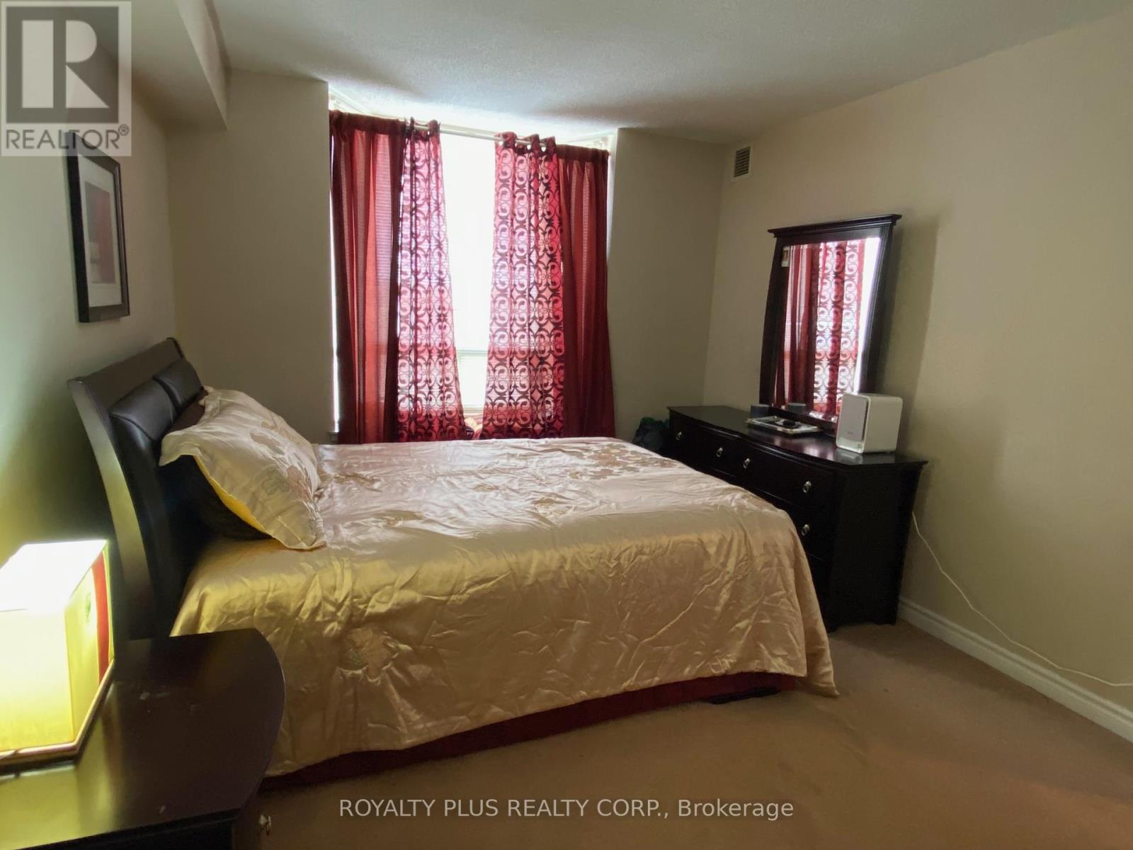812 - 2088 Lawrence Avenue W, Toronto, Ontario  M9N 1J1 - Photo 9 - W12337824