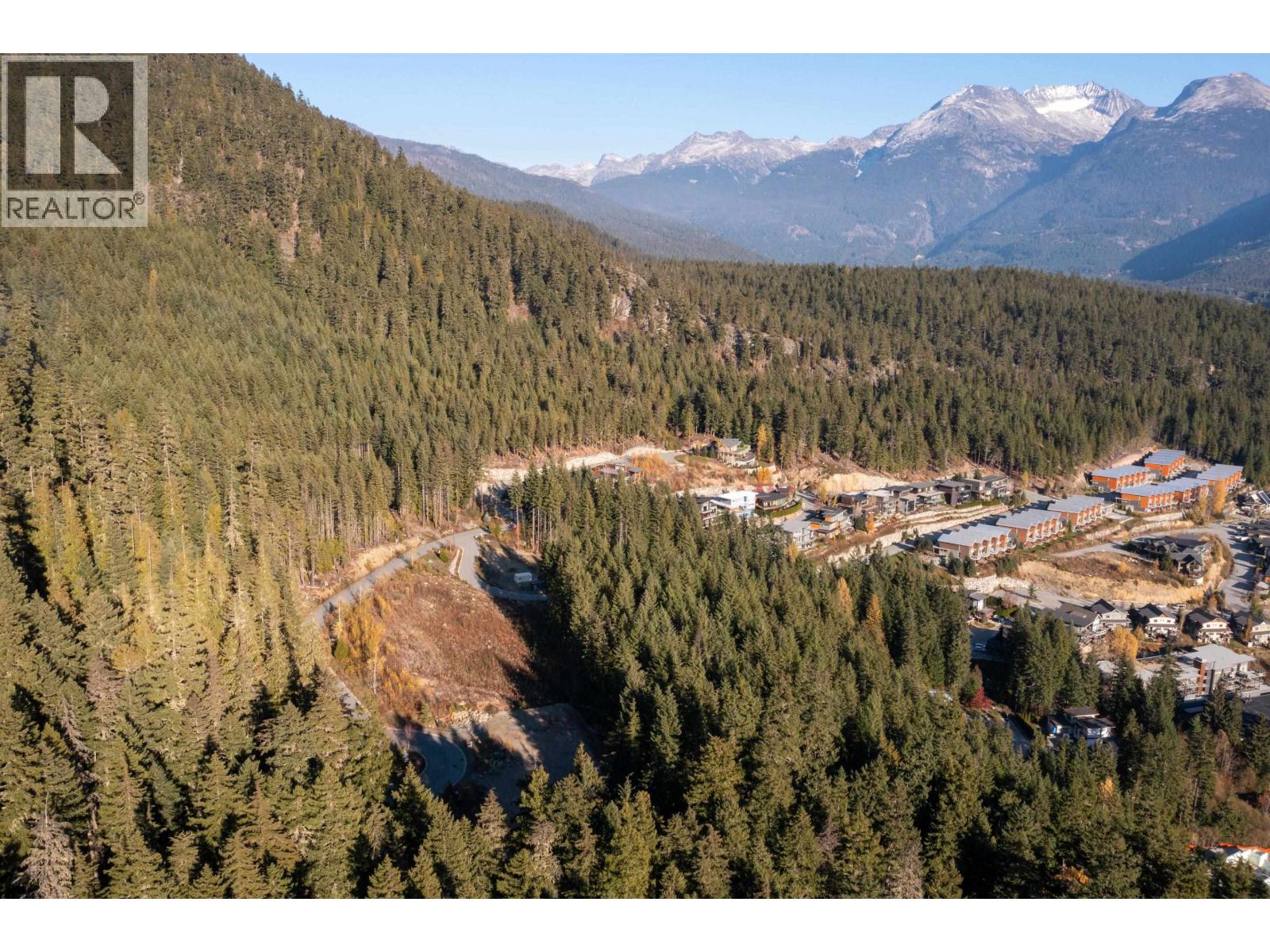 8590 Ashleigh Mcivor Drive, Whistler, British Columbia  V8E 1L9 - Photo 3 - R3035777