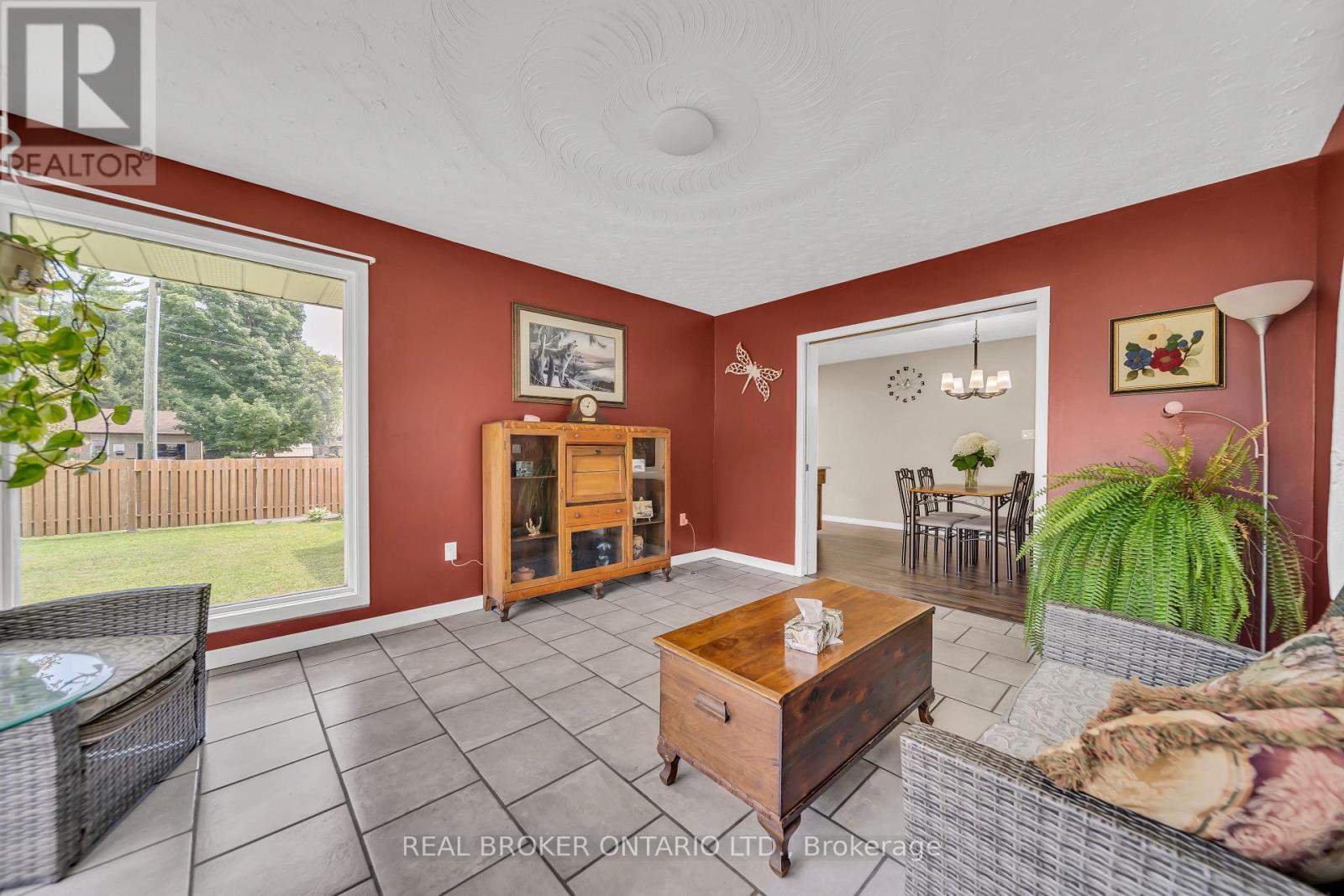 490 Saddler Street E, West Grey, Ontario  N0G 1R0 - Photo 19 - X12337712