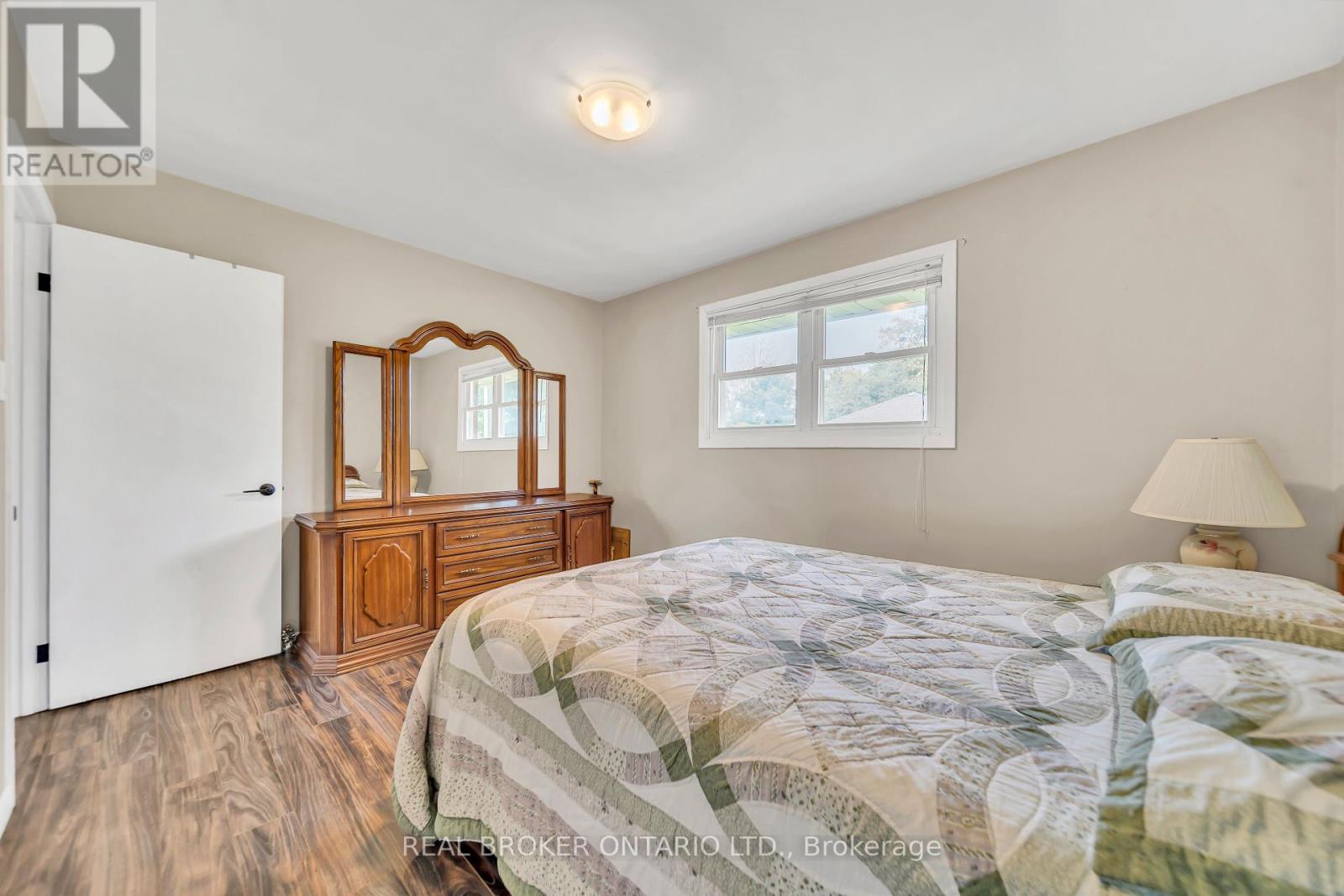 490 Saddler Street E, West Grey, Ontario  N0G 1R0 - Photo 25 - X12337712