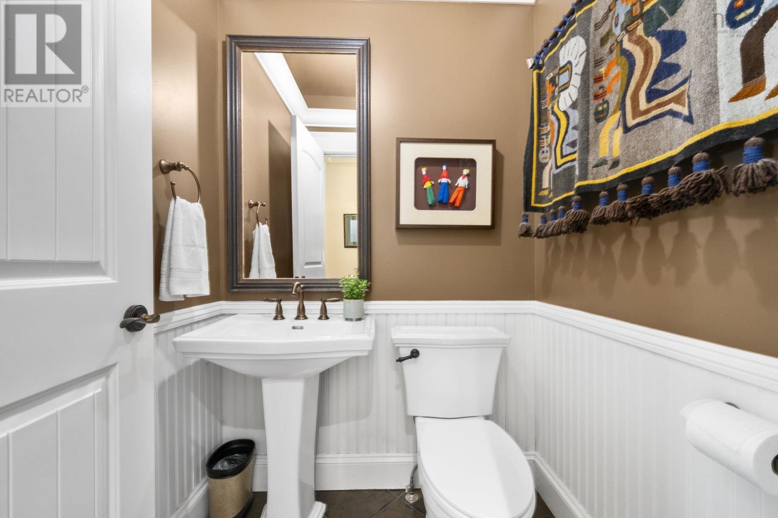 5954 Mcculloch Court, Halifax, Nova Scotia  B3H 4S9 - Photo 44 - 202520225