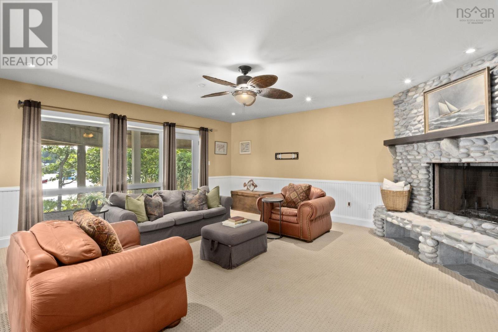 5954 Mcculloch Court, Halifax, Nova Scotia  B3H 4S9 - Photo 45 - 202520225