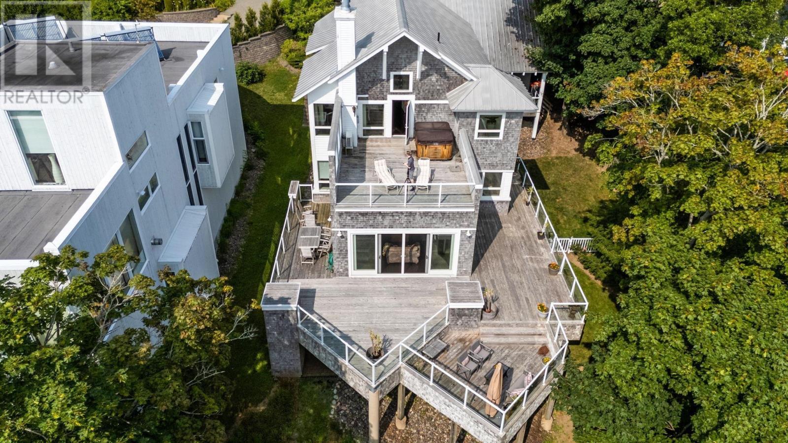 5954 Mcculloch Court, Halifax, Nova Scotia  B3H 4S9 - Photo 6 - 202520225