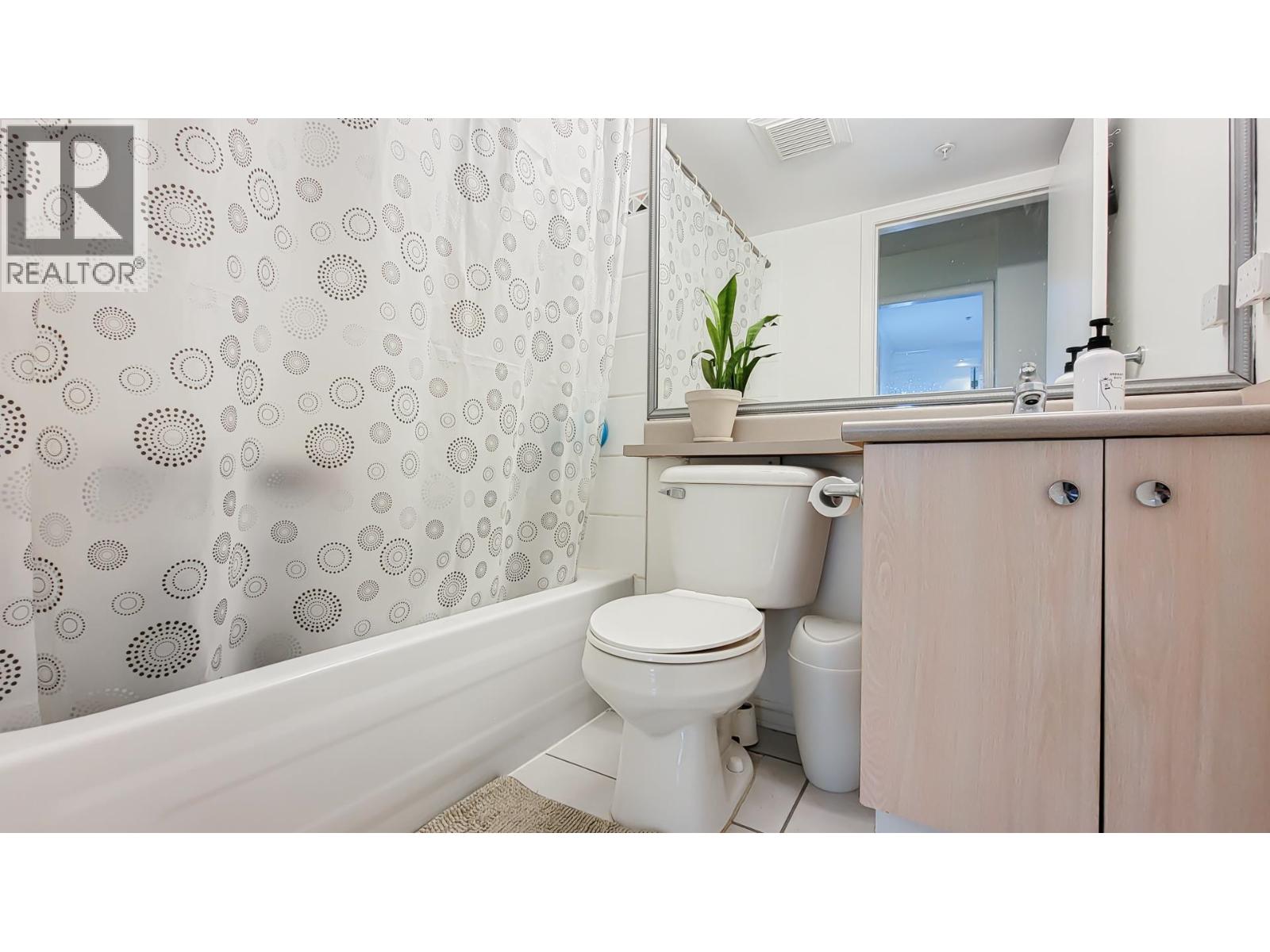 212 1163 The High Street, Coquitlam, British Columbia  V3B 7W2 - Photo 18 - R3035594