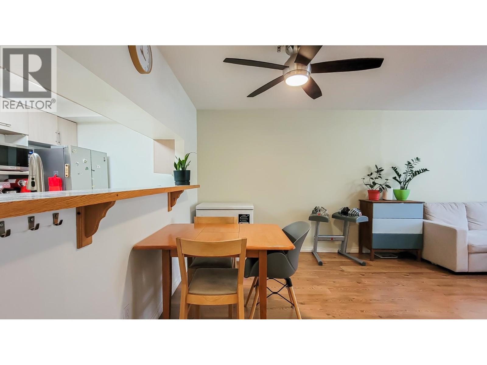 212 1163 The High Street, Coquitlam, British Columbia  V3B 7W2 - Photo 5 - R3035594