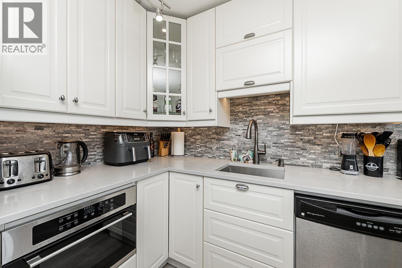 2505 6540 Burlington Avenue, Burnaby, British Columbia  V5H 4G3 - Photo 10 - R3035723