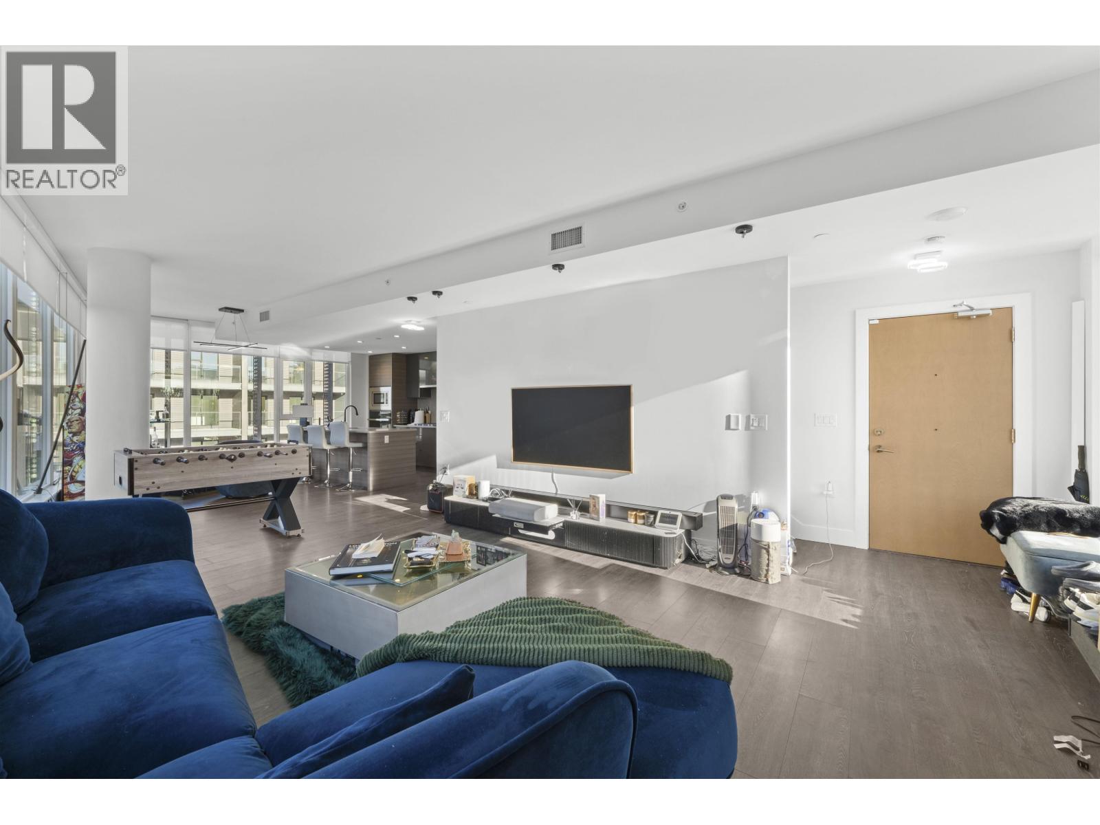 609 3438 Sawmill Crescent, Vancouver, British Columbia  V5S 0E3 - Photo 2 - R3035779