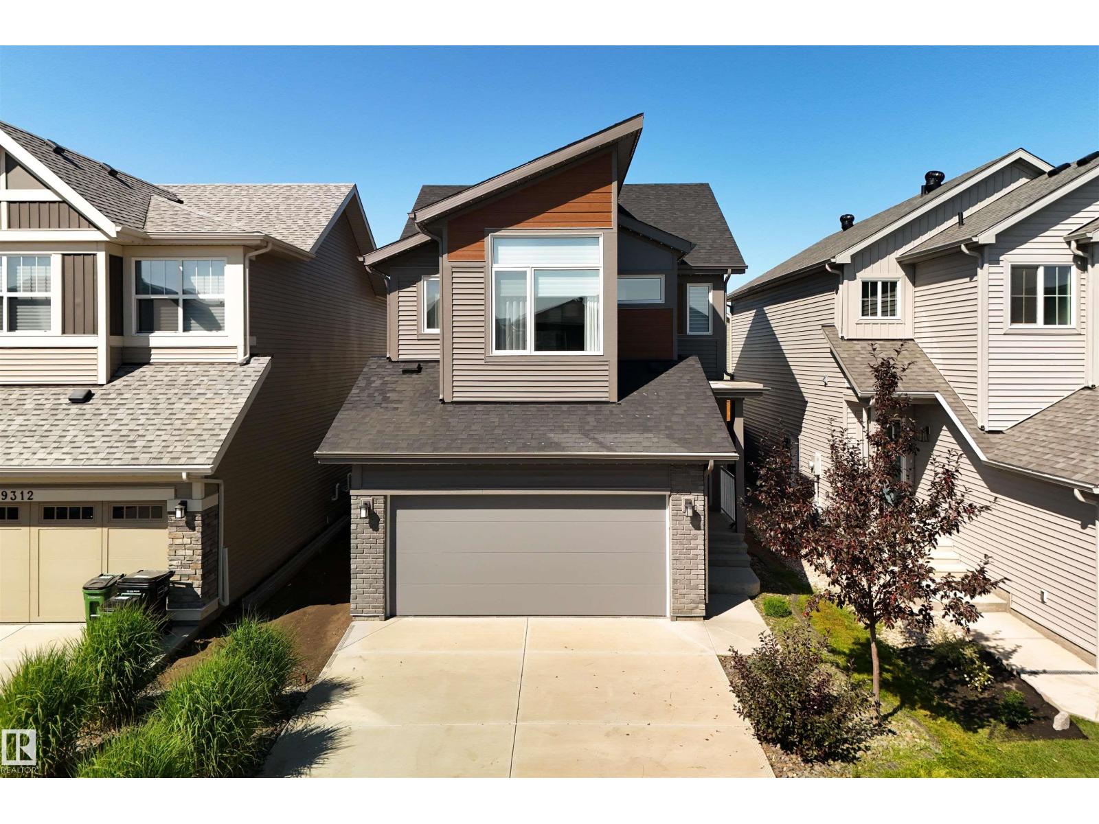 Property at 9316 226 ST NW image 1