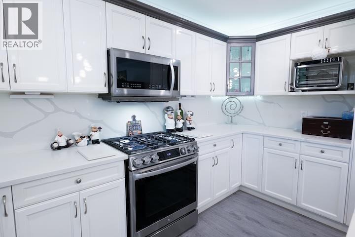 Property at 23710 110 AVENUE image 3