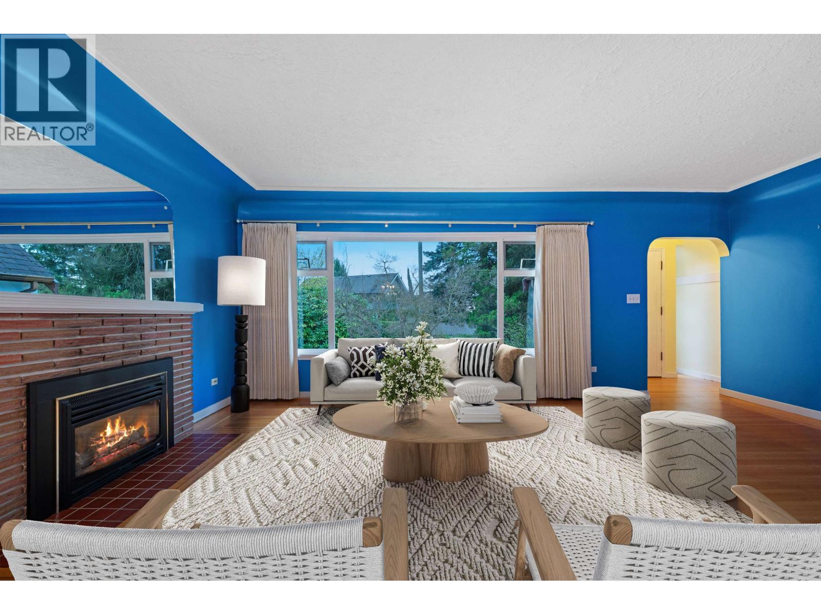 Property at 3975 HIGHLAND BOULEVARD image 2