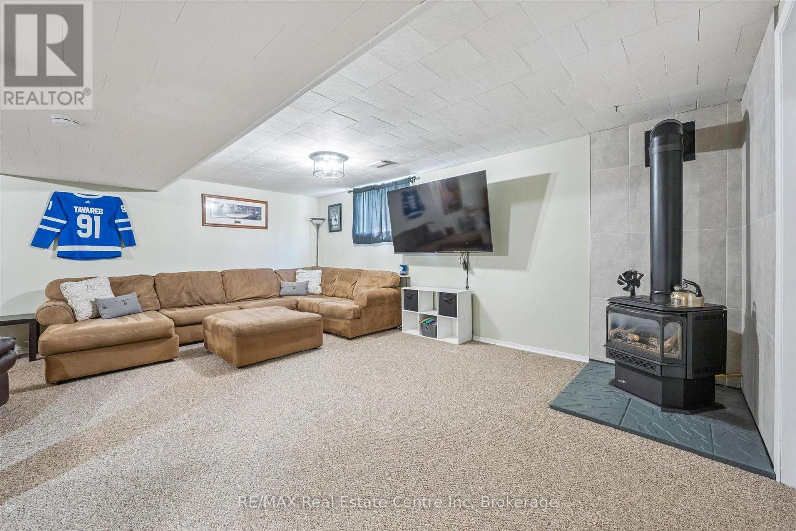 437 Davidson Avenue S, North Perth, Ontario  N4W 2K3 - Photo 14 - X12337835