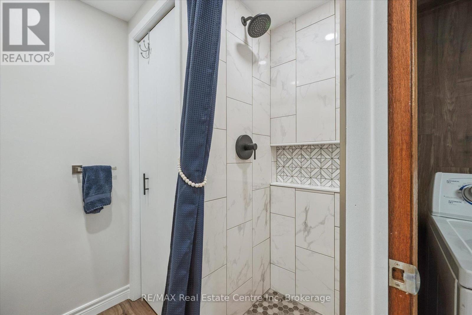 437 Davidson Avenue S, North Perth, Ontario  N4W 2K3 - Photo 16 - X12337835
